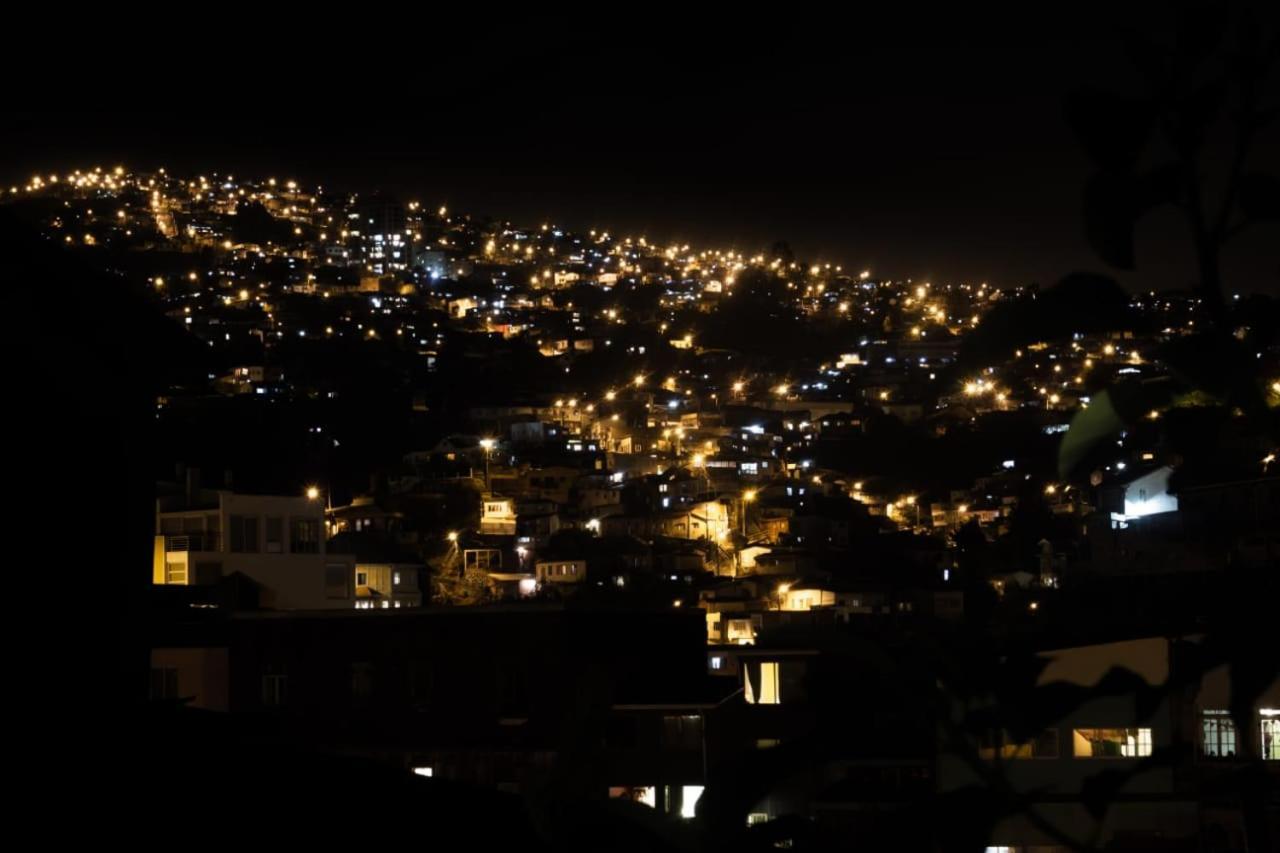 Bed and Breakfast Beer&Beer Valparaíso Esterno foto